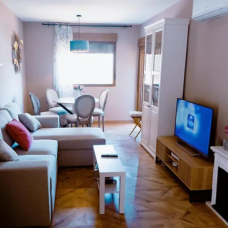 Precioso Piso Con Increibles Vistas En Piedralaves, Tietar